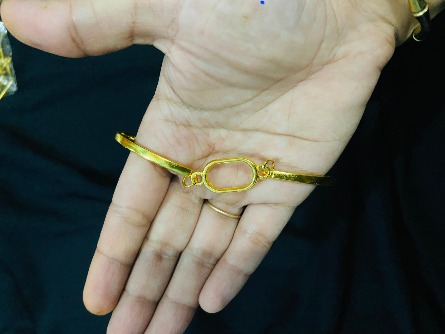 Hand braclet  1 piece