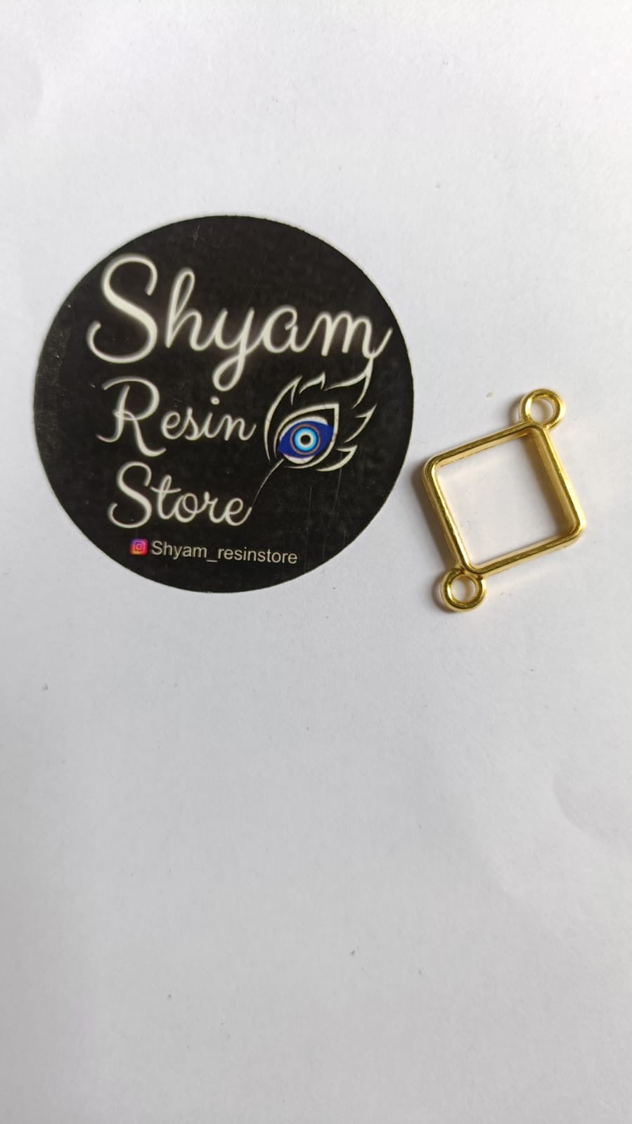 Rakhi bezel