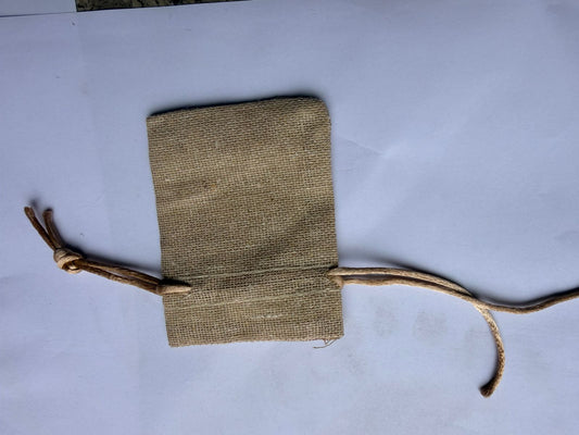 Medium size jute potli