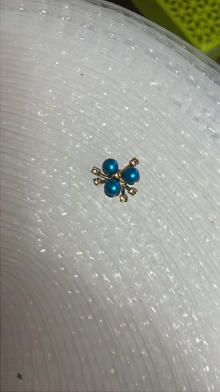 Light Blue  Flower Beads ( 4 piece )