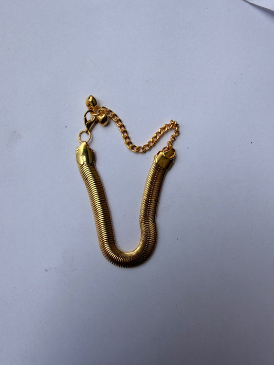 Anti tarnish bracelet